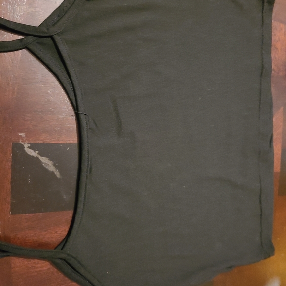 Crop top - Picture 2 of 4